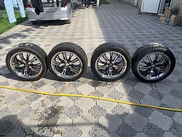 outback 2017: Колеса в сборе 215 / 45 / R 17, Зима, Б/у, Комплект, Легковые, Литые, отверстий - 5 — 1