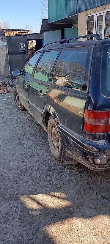 краска для авто: Volkswagen Passat Variant: 1995 г., 1.6 л, Ручные, Бензин, Универсал — 5