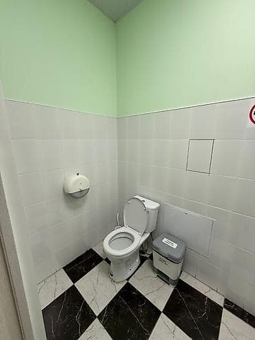 кыргыз недвижимост: СРОЧНО ‼️‼️ ПРОДАЁТСЯ КОММЕРЧЕСКОЕ ПОМЕЩЕНИЕ ПО ПЕРВОЙ ЛИНИИ 📍Адрес — 10