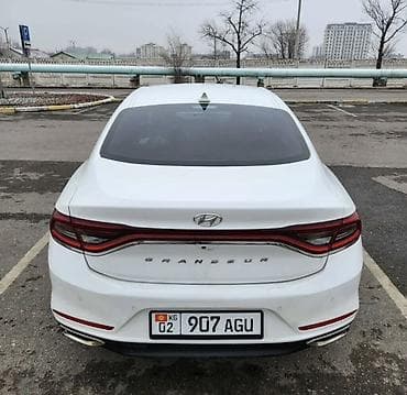 lada 2101: Hyundai Grandeur: 2019 г., 3 л, Автомат, Газ, Фастбек — 5