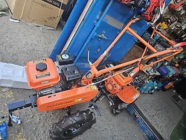 опрыскиватель садовый бензиновый: Мотоблок бензиновый, оранжевый, колёсный Описание: - Бензиновый — 5