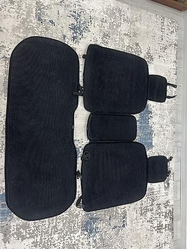 lexs: Чехлы цвет - Черный, Lexus, Б/у, Самовывоз — 2