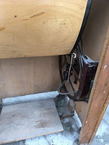 швейные машина: Швейная машина Chayka, Механическая, Ручной — 2