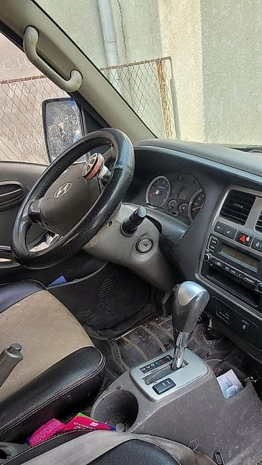 s line руль: Hyundai Porter II, синий бортовой малотоннажник. Свежепригнанный с Юж — 3