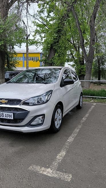тойота спарки: Chevrolet Spark: 2018 г., 1 л, Автомат, Бензин, Хэтчбэк — 3