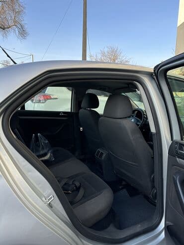 подлокотник нексия 1: Volkswagen Jetta: 2008 г., 2.5 л, Автомат, Бензиновая, Седан — 10