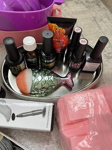 Аппарат для маникюра/педикюра + UV/LED-лампа для ногтей Комплект: - — 2