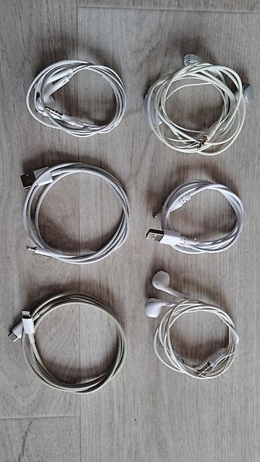 зарядник для айфона: Оригинальные зарядки и наушники для IPhone и Samsung — 1