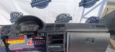 крыло гольф3: Торпедо Volkswagen 2000 г., Колдонулган, Оригинал, Германия — 2