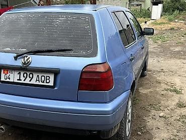colf 2: Volkswagen Golf: 1992 г., 1.8 л, Механика, Бензин, Хэтчбэк — 1
