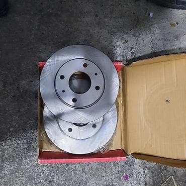 лабавой стикло: Предний тормозной диск Hyundai Новый — 1