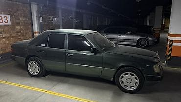 Продажа авто: Mercedes-Benz W124: 1989 г., Седан — 2