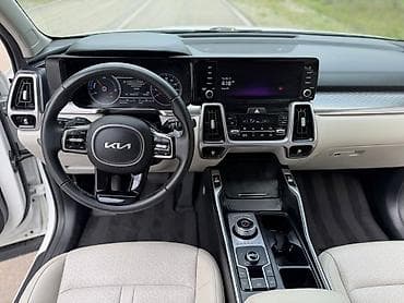 sorento 2024: Kia Sorento: 2023 г., 1.6 л, Вариатор, Гибрид, Кроссовер — 9