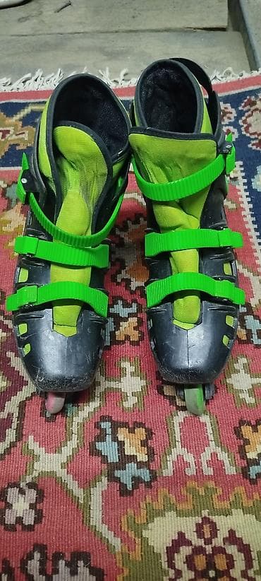 nike react: Роликовые коньки (2 пары) + комплектные сумки. Продаю две пары — 4