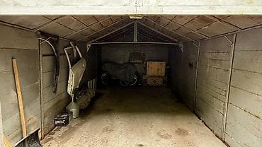 дом м: Металлический гараж - длина 5,7 метр - ширина 3 метр - высота 1,8 метр — 3