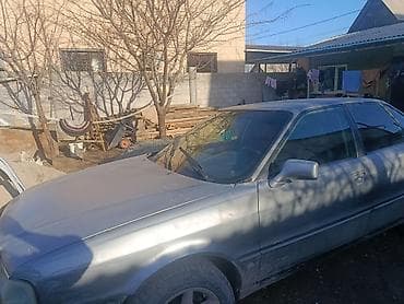 Audi 80: 1992 г., 2 л, Механика, Седан
