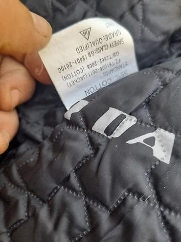 детская одежда б: Срочно Продаю куртку деми,размер L, примерно на рост 140-145,на 13 14 — 4