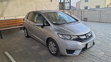 российский фит: Honda Fit: 2016 г., Автомат, Бензин, Хэтчбэк — 1