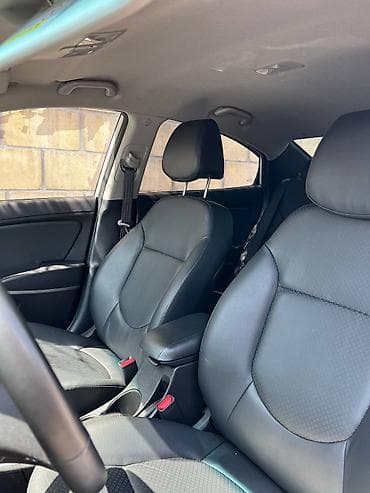 hyundai accent 2004: Hyundai Accent: 2019 г., 1.4 л, Автомат, Бензин, Седан — 4