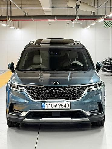 Продажа авто: Kia Carnival: 2021 г., Минивэн — 8