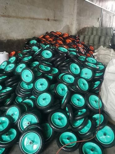 Колеса для тачек и тележек at lalafo.kg Колеса для тачек и тележек