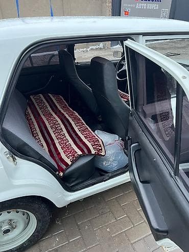 ВАЗ (ЛАДА): ВАЗ (ЛАДА) 2107: 2010 г., 1.6 л, Механика, Бензин, Седан — 5