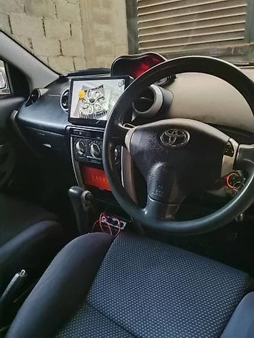 subaru outback 2006: Toyota Ist: 2004 г., 1.3 л, Автомат, Бензин, Хэтчбэк — 8