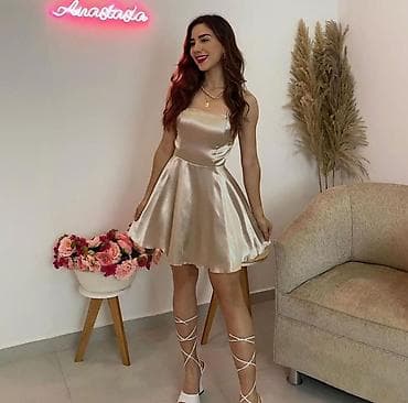 Атласное мини‑платье