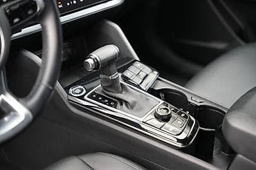 Kia Sportage: 2023 г., 2.5 л, Автомат, Бензин, Кроссовер — 7