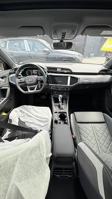 аморт на ауди: Audi Q3: 2026 г., 1.5 л, Автомат, Бензин, Кроссовер — 8