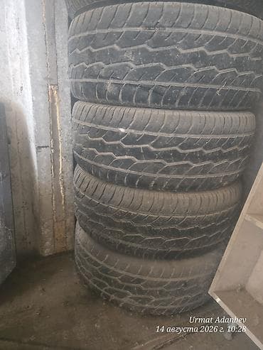 жесткий цепка: Комплект резины maxxis одна с порезом Lexus Toyota 470 — 1