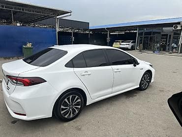 angel m12: Toyota Corolla: 2022 г., 1.8 л, Автомат, Гибрид, Седан — 3