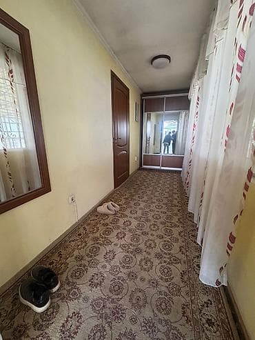 дом аламидинский рынок: 🏠Продается дом в районе Аламединского базара Немецкого стиля, высокий — 8