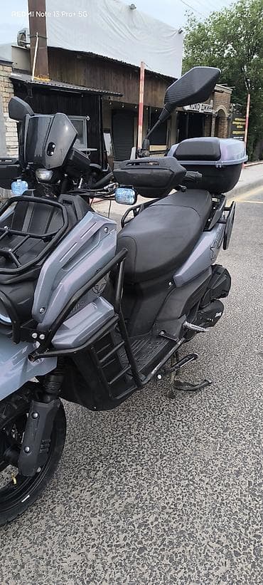 зарядное устройство для скутера: Скутер JiLang (туринговый/adv-стиль), серо‑чёрный.(хамелеон) СРОЧНО! — 2