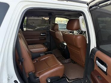 toyota sequi: Toyota Sequoia: 2010 г., Бензин, Внедорожник — 6