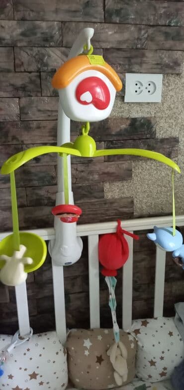 Мобиль для кроватки и даже можно на коляску, б/у, в отличном