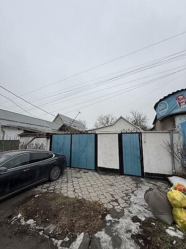 Дом, 60 м², 4 комнаты, Агентство недвижимости, Старый ремонт