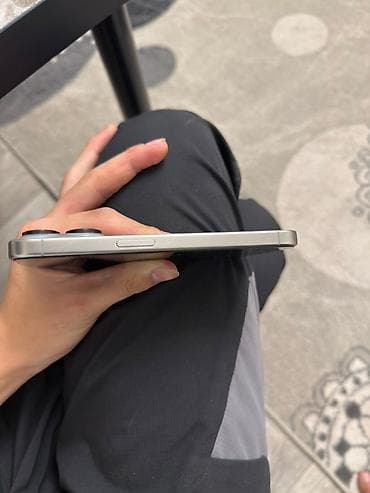 айфон 16е: IPhone 15 Pro, 256 ГБ, цвет Natural Titanium. Смартфон Apple с — 7