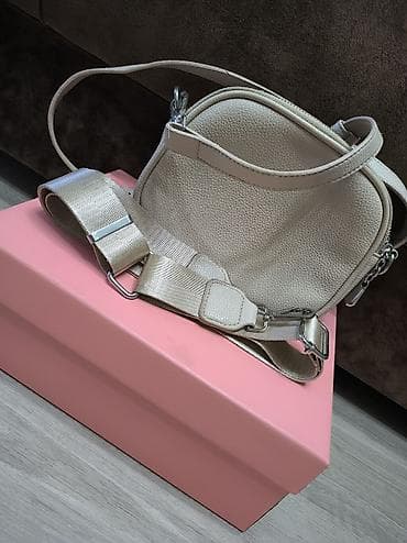 Сумки: Продам сумочки, каждая 300с — 2