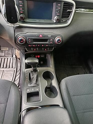 kia seltas: Kia Sorento: 2019 г., 2.4 л, Автомат, Бензин, Кроссовер — 10