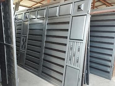 Металлические ворота распашного типа - Материал: сталь с порошковым — 1