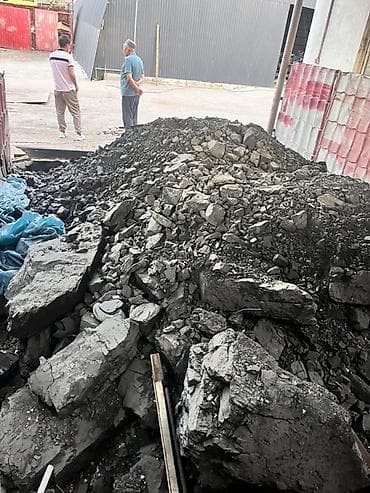 Уголь: Оптом срочно ‼️ Примерно 8-9 Т Описание: - Топливный уголь каменный — 2