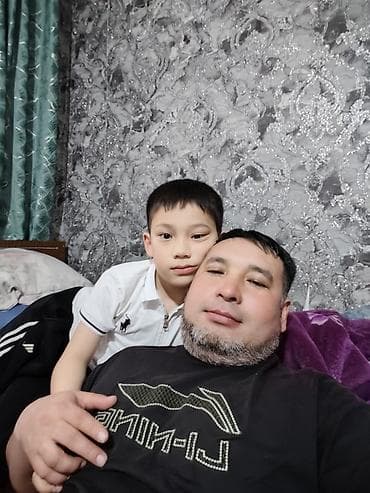 Сушилки: Фотопортрет — семейное фото в интерьере. - Формат: вертикальный — 1