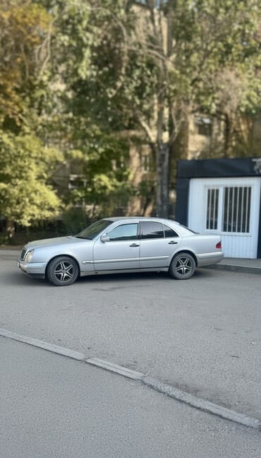 авто из кореи: Mercedes-Benz E-Class: 1996 г., 2.3 л, Механика, Бензиновая, Седан — 2