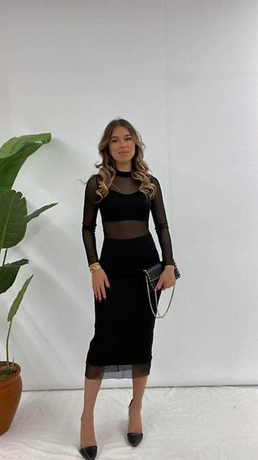 Новое Черное платье миди с полупрозрачными вставками Производство