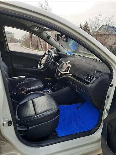 Продажа авто: Kia Picanto: 2016 г., 1 л, Автомат, Бензин, Хэтчбэк — 7