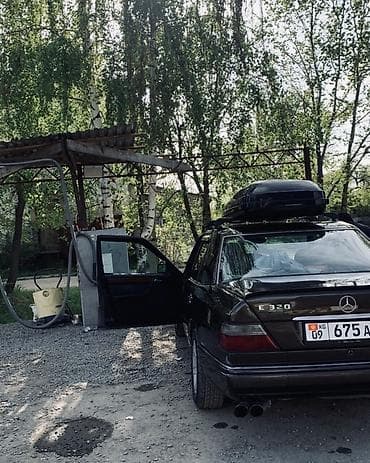 купить мерс с: Mercedes-Benz W124: 1993 г., 3.2 л, Механика, Бензин, Седан — 3