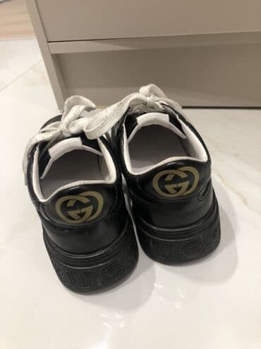 Ботинки и ботильоны: Кроссовки Gucci, модель на массивной подошве Носила мало - Цвет — 3