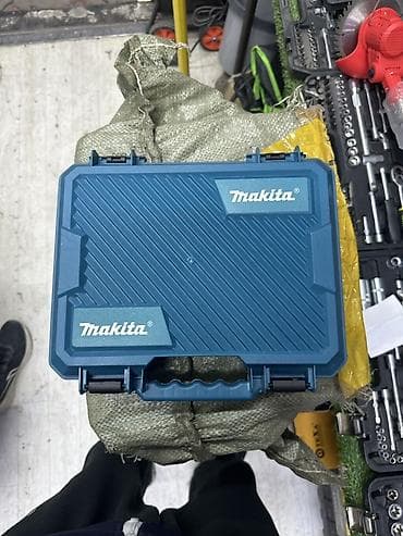 Үй жана бакча: Аккумуляторная дрель‑шуруповерт Makita в кейсе Комплектация: - — 3