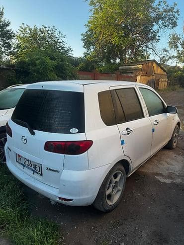 mini v: Mazda Demio: 2004 г., 1.3 л, Автомат, Бензин, Седан — 1